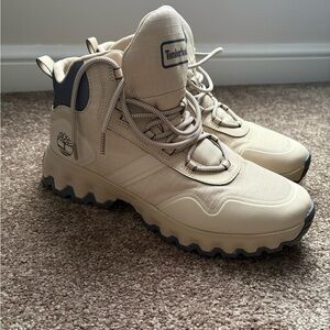 Timberland Men's Tan and Gray Edge Boots